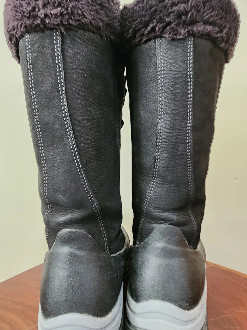Muck Boot Co. Women's Size 6 Arctic Après Lace Tall Winter Boots Black Faux Fur